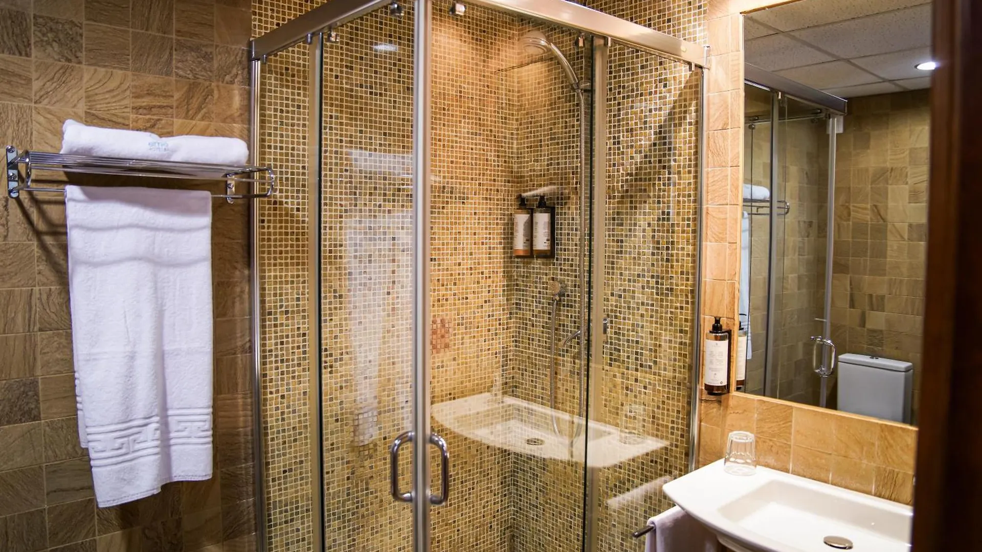 Hotel Baeza Monumental By Eme Hoteles