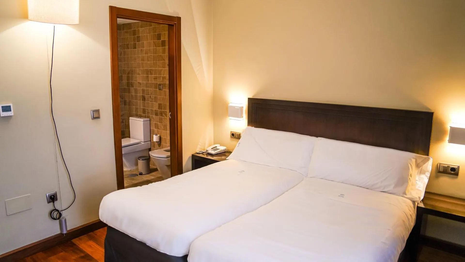 Hotel Baeza Monumental By Eme Hoteles