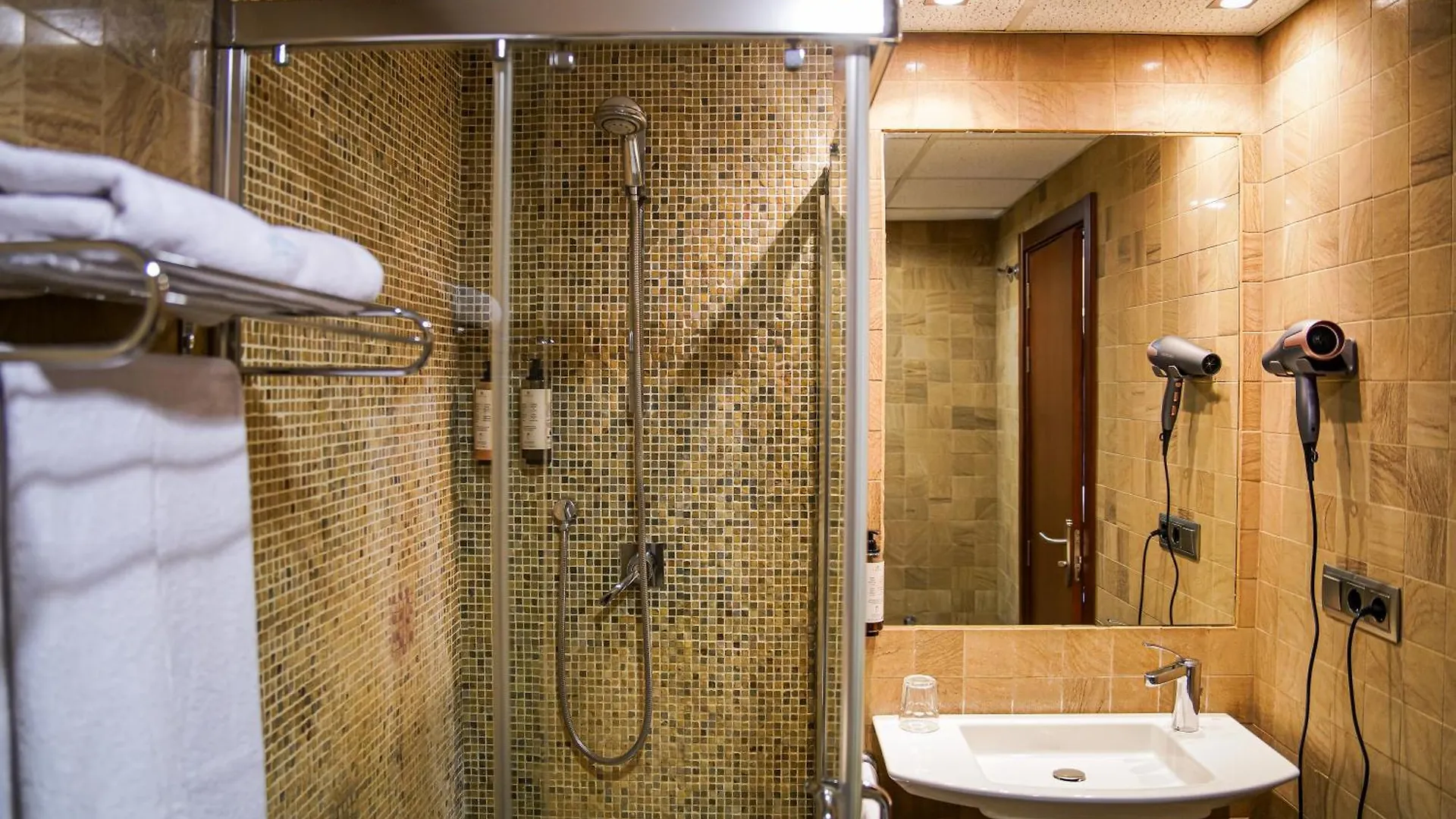Hotel Baeza Monumental By Eme Hoteles